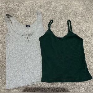 Brandy Melville Tank Top Bundle